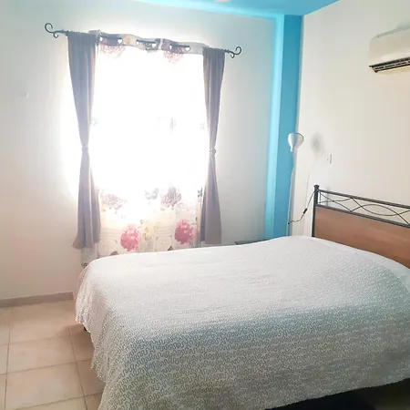 Cozy Apartmán Larnaca